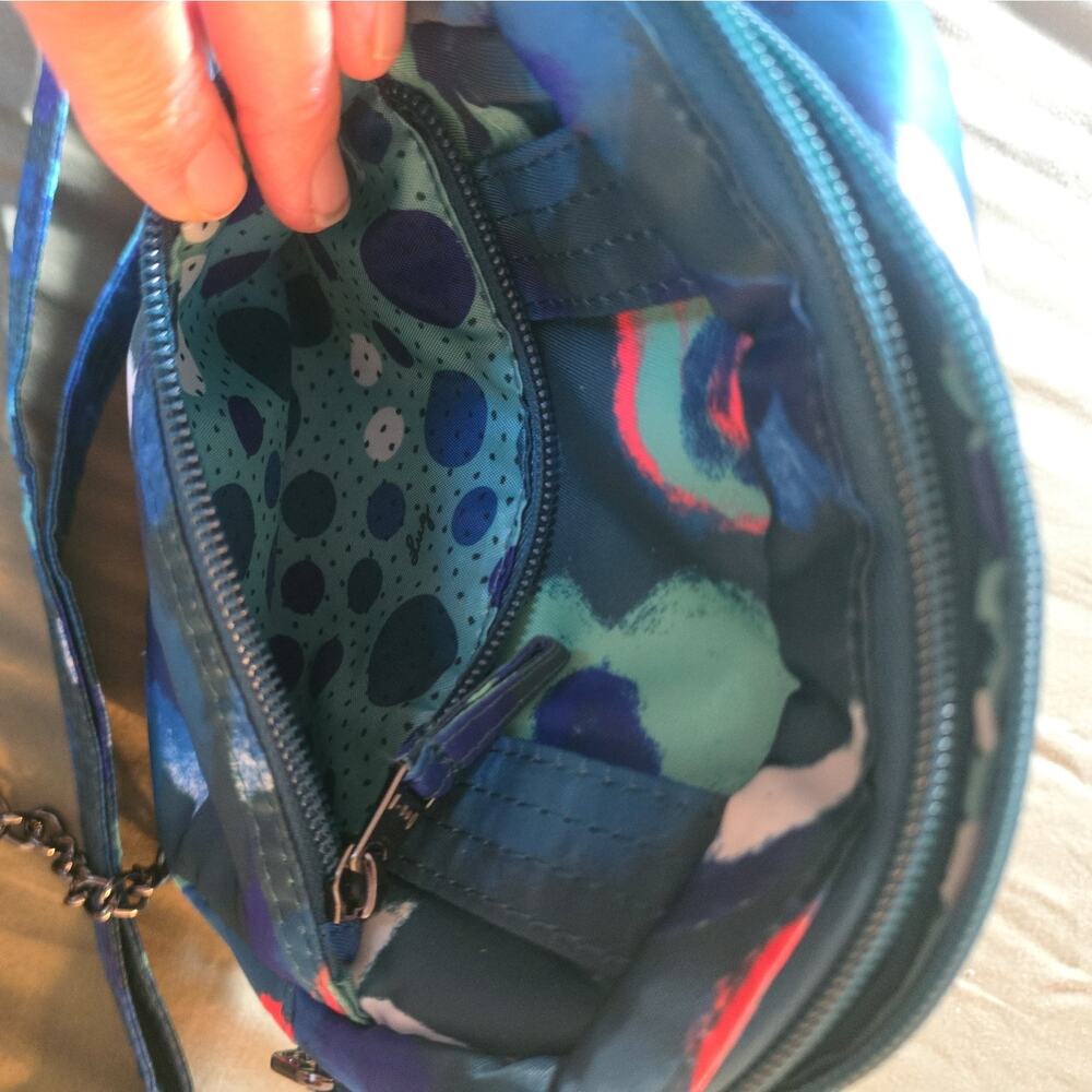 Lug Swing Bag Crossbody Sling Shoulder Waist in Mystic Bloom Forest NWOT phone - Picture 7 of 10